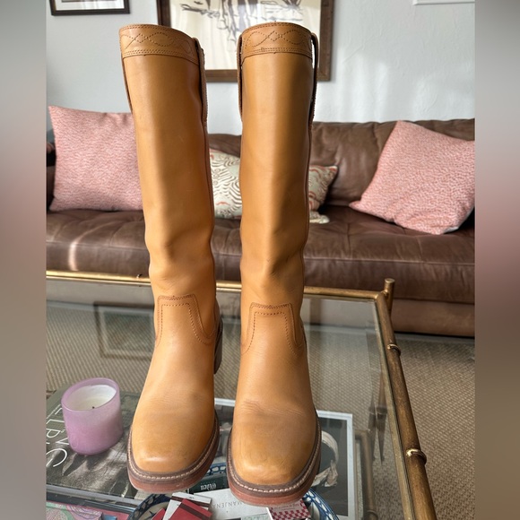 FRYE Kate Pull On Boots - Picture 3 of 8